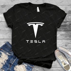 Tesla White Logo - Gift Idea Shirt For Men Tee For Women Classic Retro Vintage Graphic T-Shirt