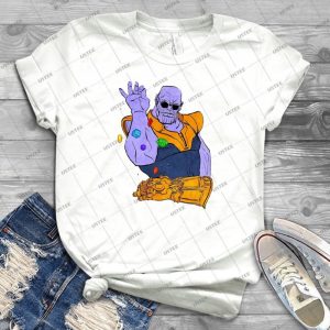 Thanos Salt Bae Meme - Gift Idea Shirt For Men Tee For Women Classic Retro Vintage Graphic T-Shirt