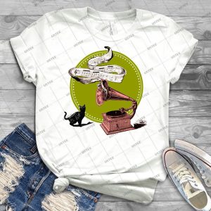 The Cat And The Song - Green Circle - 25 - Vintage Men's Shirt Tshirt For Women Classic Handmade Shirt Retro Graphic Tee