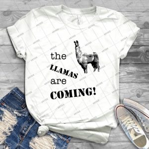 The Llamas Are Coming - Gift Idea Shirt For Men Tee For Women Classic Retro Vintage Graphic T-Shirt