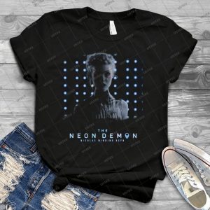 The Neon Demon-Elle Fanning - Best Unisex Trending Handmade T-shirt Gift Idea For Men T-shirt For Woman