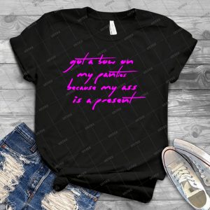 The Pinkprint- Get On Your Knees [bow Lyric] 95 - Best Unisex Trending Handmade T-shirt Gift Idea For Men T-shirt For Woman
