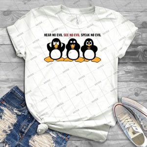 Three Wise Penguins Design Graphic 26 - Trending Shirt For Women Vintage Retro Tee For Men Kid's T-Shirt Handmade Shirt
