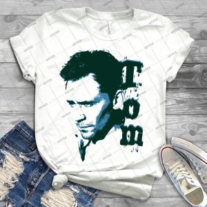 Tom Hiddleston - Best Unisex Trending Handmade T-shirt Gift Idea For Men T-shirt For Woman