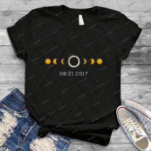 Total Solar Eclipse - Best Unisex Trending Handmade T-shirt Gift Idea For Men T-shirt For Woman