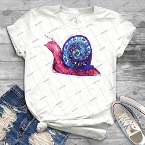 Trippy Snail 2 - Vintage Men's Shirt Tshirt For Women Classic Handmade Shirt Retro Graphic Tee
