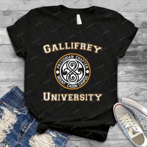 Universitã© Gallifrey - Vintage Men's Shirt Tshirt For Women Classic Handmade Shirt Retro Graphic Tee