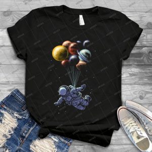 Viaje Espacial 21 - Vintage Men's Shirt Tshirt For Women Classic Handmade Shirt Retro Graphic Tee