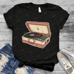 Vintage Record Player 24 - Best Unisex Trending Handmade T-shirt Gift Idea For Men T-shirt For Woman