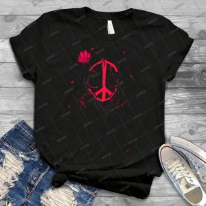 War & Peace 66 - Gift Idea Shirt For Men Tee For Women Classic Retro Vintage Graphic T-Shirt
