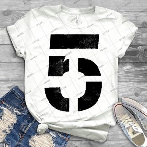 We Are Onto 5 - Gift Idea Shirt For Men Tee For Women Classic Retro Vintage Graphic T-Shirt
