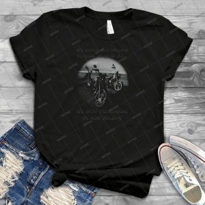 We Grow Old Blk 64 - Gift Idea Shirt For Men Tee For Women Classic Retro Vintage Graphic T-Shirt