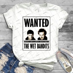 Wet Bandits Wanted - Gift Idea Shirt For Men Tee For Women Classic Retro Vintage Graphic T-Shirt