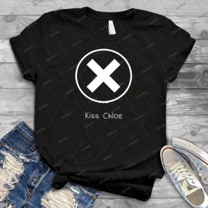 X To Kiss Chloe - Life Is Strange - 10 - Gift Idea Shirt For Men Tee For Women Classic Retro Vintage Graphic T-Shirt