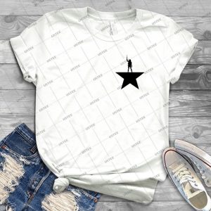 wynham - Simplified - - Gift Idea Shirt For Men Tee For Women Classic Retro Vintage Graphic T-Shirt